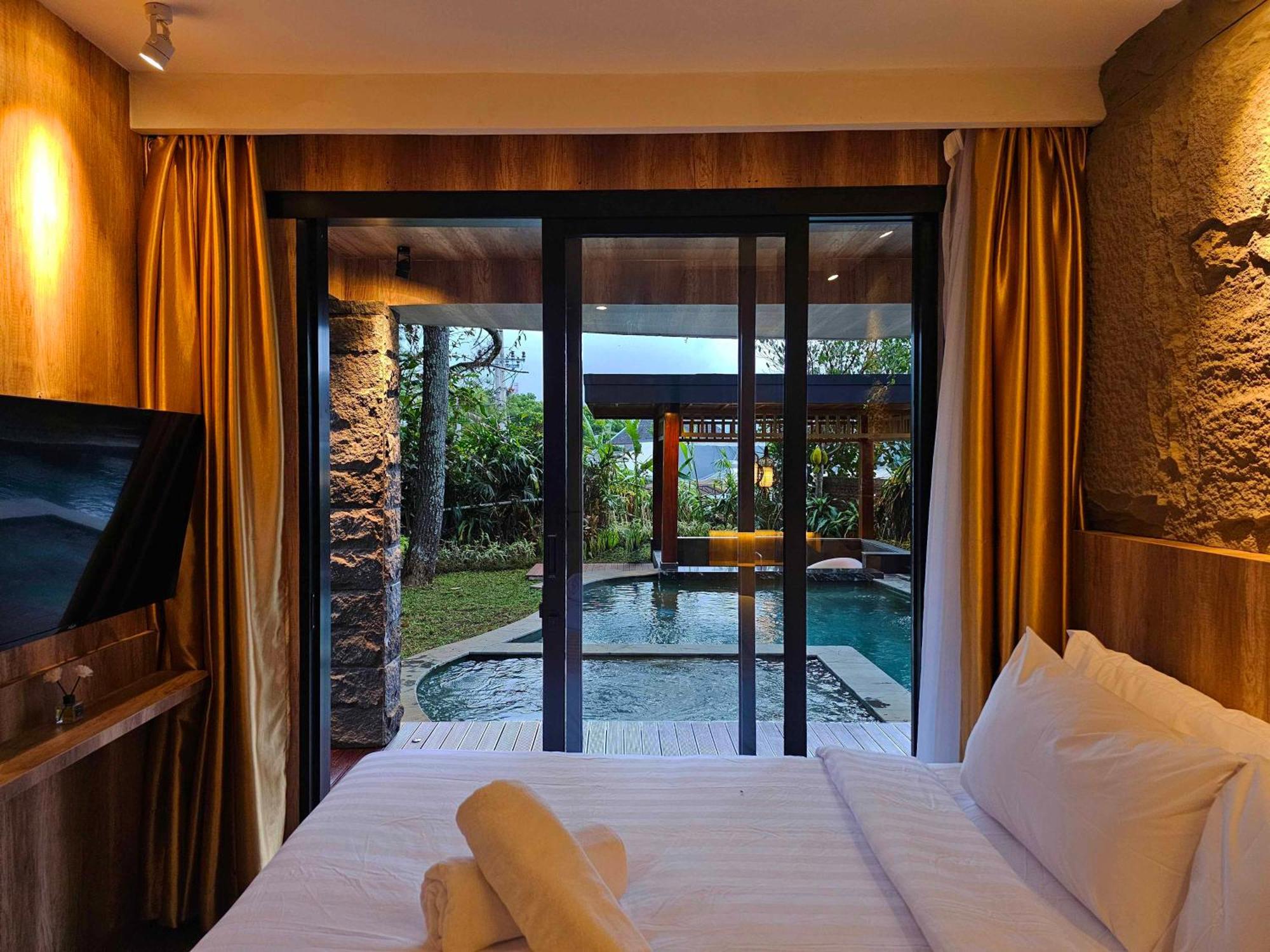 Villa 4-Br Klub Bunga No 4 Batu Malang Exterior foto