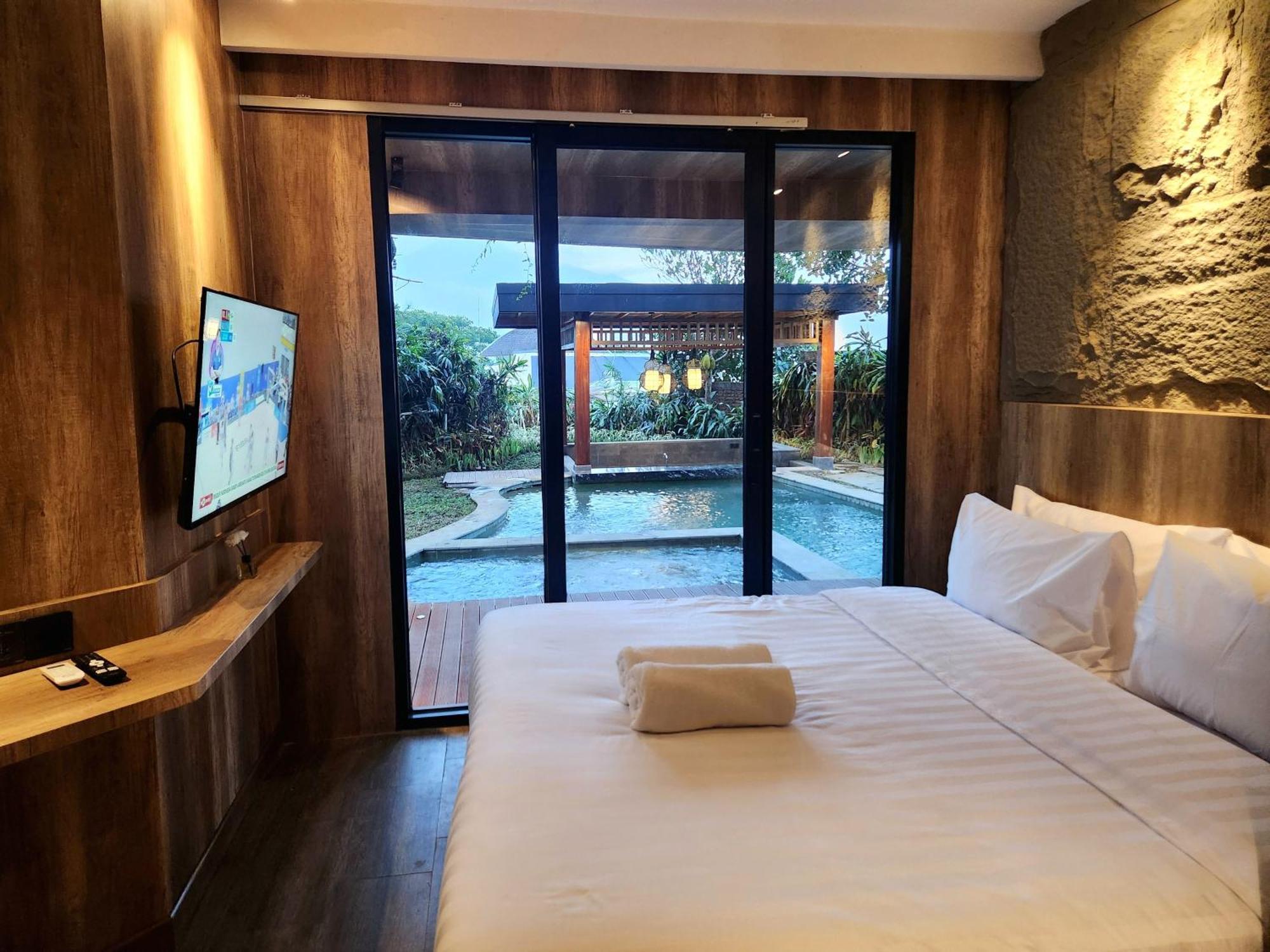 Villa 4-Br Klub Bunga No 4 Batu Malang Exterior foto