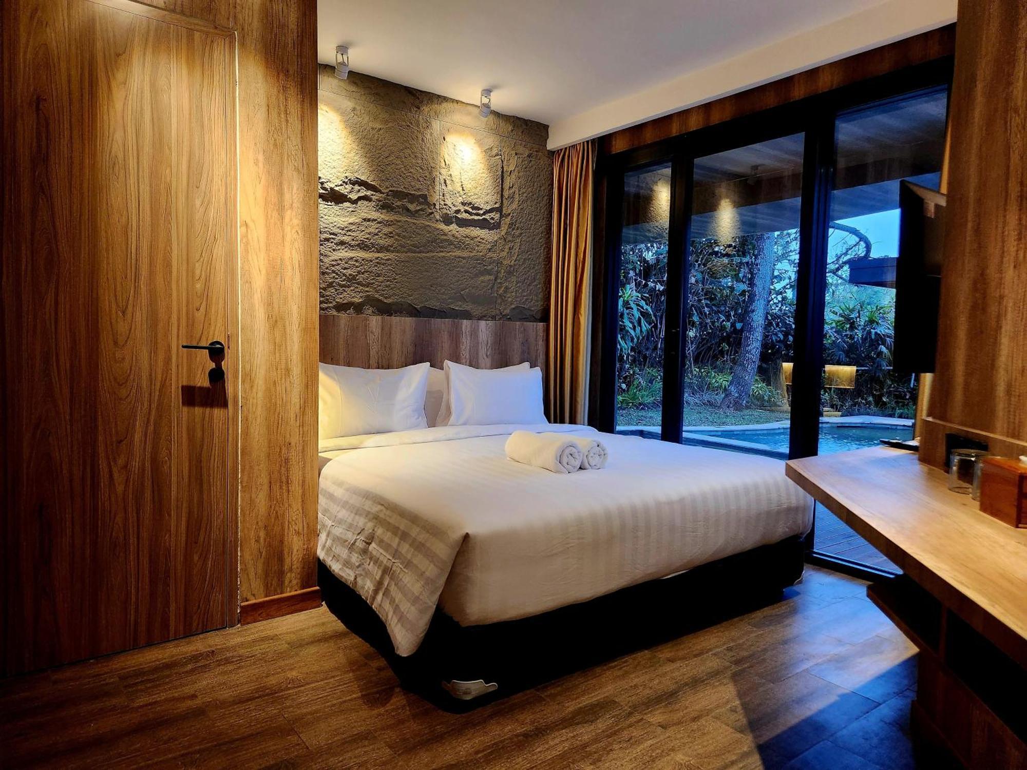 Villa 4-Br Klub Bunga No 4 Batu Malang Exterior foto
